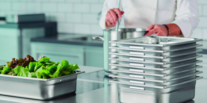 Bac GN 1/4 inox 18/10 P2 cm 0,5 L Pujadas