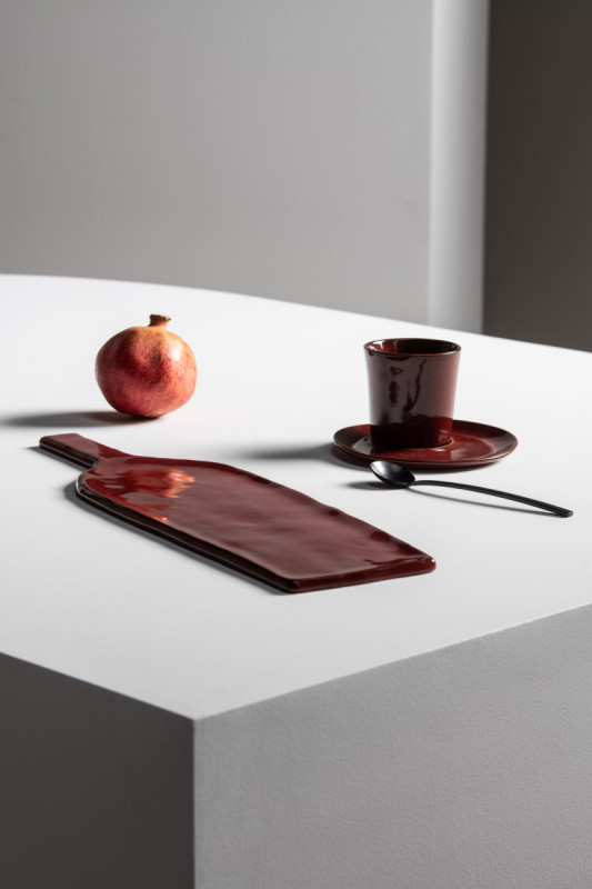 Assiette coupe plate ovale ébène grès émaillé Ø 27,5 cm La Mère Serax