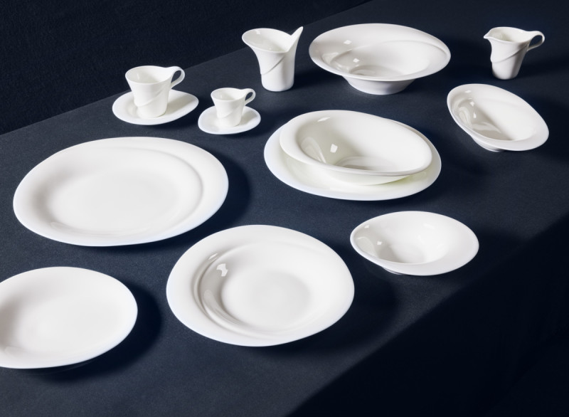 Assiette coupe plate rond blanc porcelaine bone china 14,3x12,4 cm Pose Rak